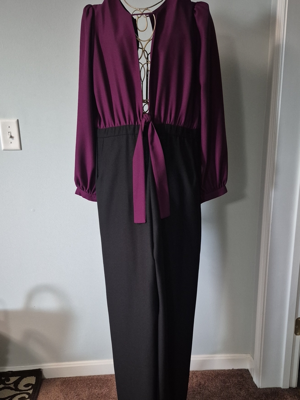 Elegant Two-Tone Plum and Black Long Sleeve Jumpsuit